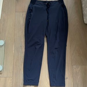 Athleta Size 4 Travel Pants